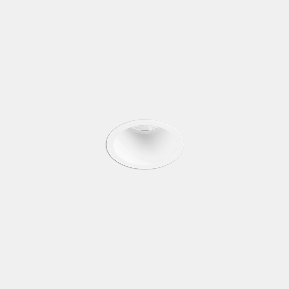 Downlight Play High Visual Confort Round Fixed 17.7W LED warm-white 3000K CRI 90 33º PHASE CUT White IP54 1690lm
